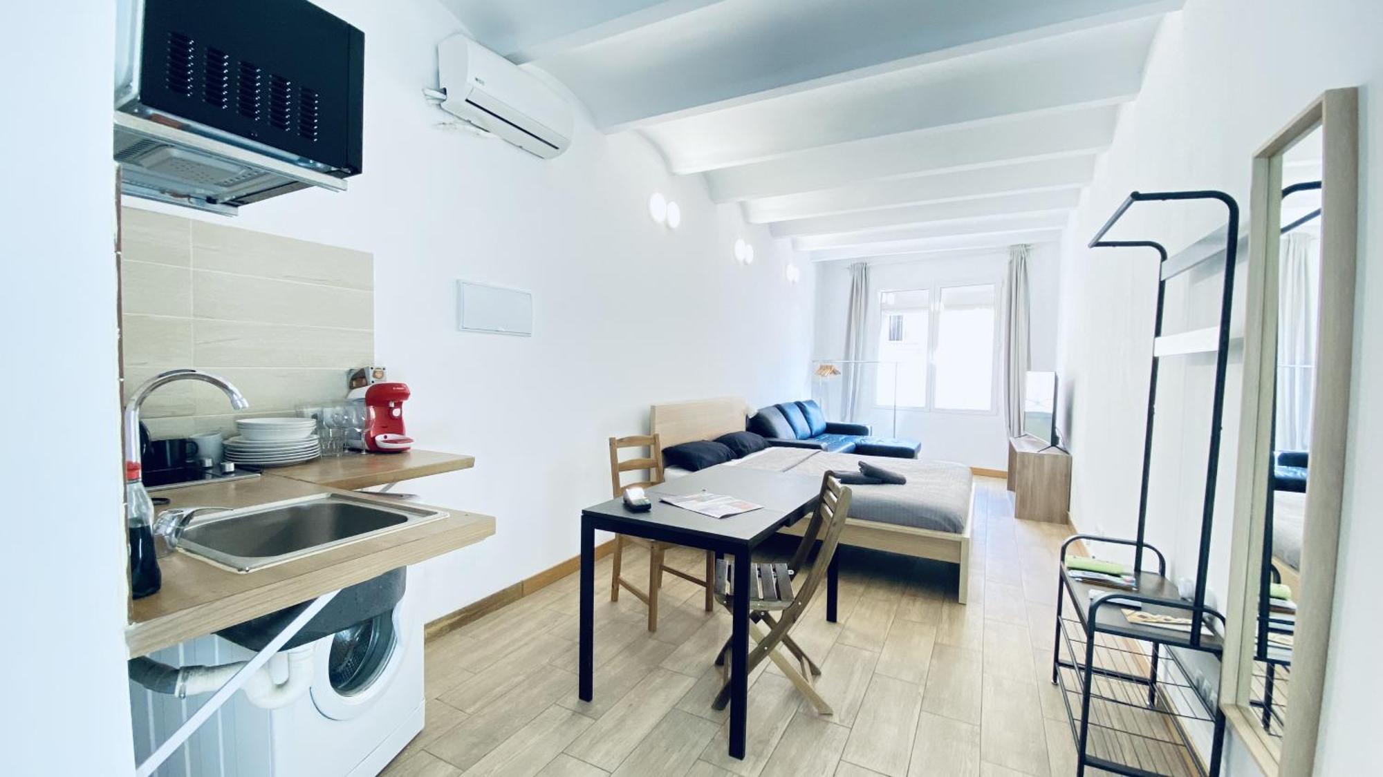 Appartamento Apl Sants Lofts Bcn Fira Camp Nou Barcellona Esterno foto