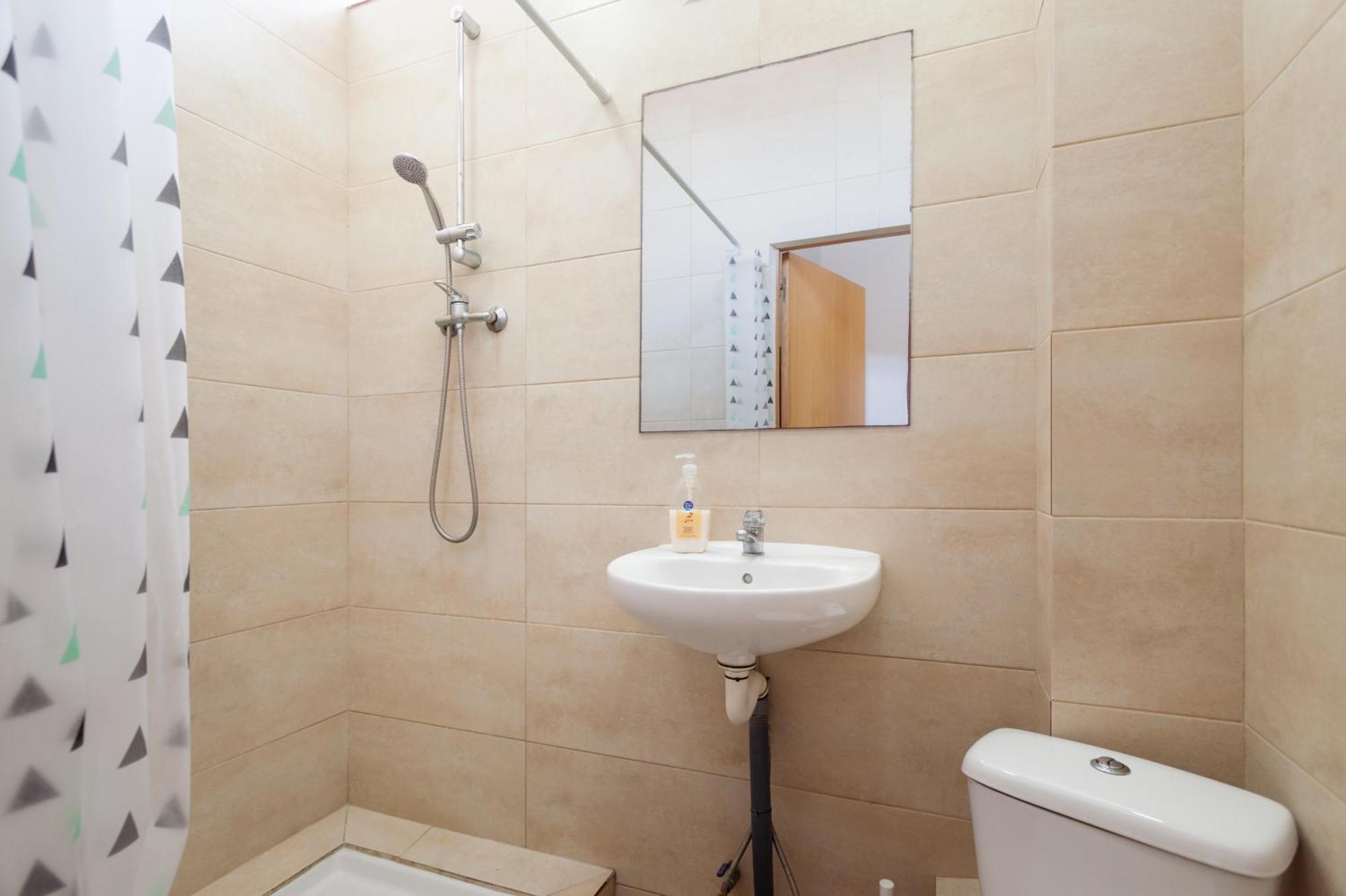 Appartamento Apl Sants Lofts Bcn Fira Camp Nou Barcellona Esterno foto